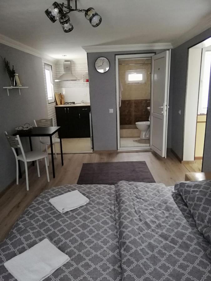 Lamara Apartment Tbilisi Ngoại thất bức ảnh