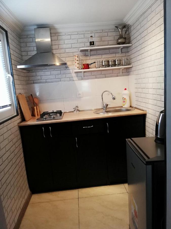 Lamara Apartment Tbilisi Ngoại thất bức ảnh